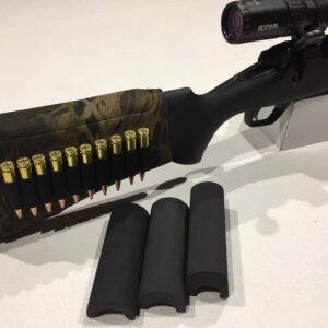 Kolbeforhøjersæt med patronholder. Prym1Camo